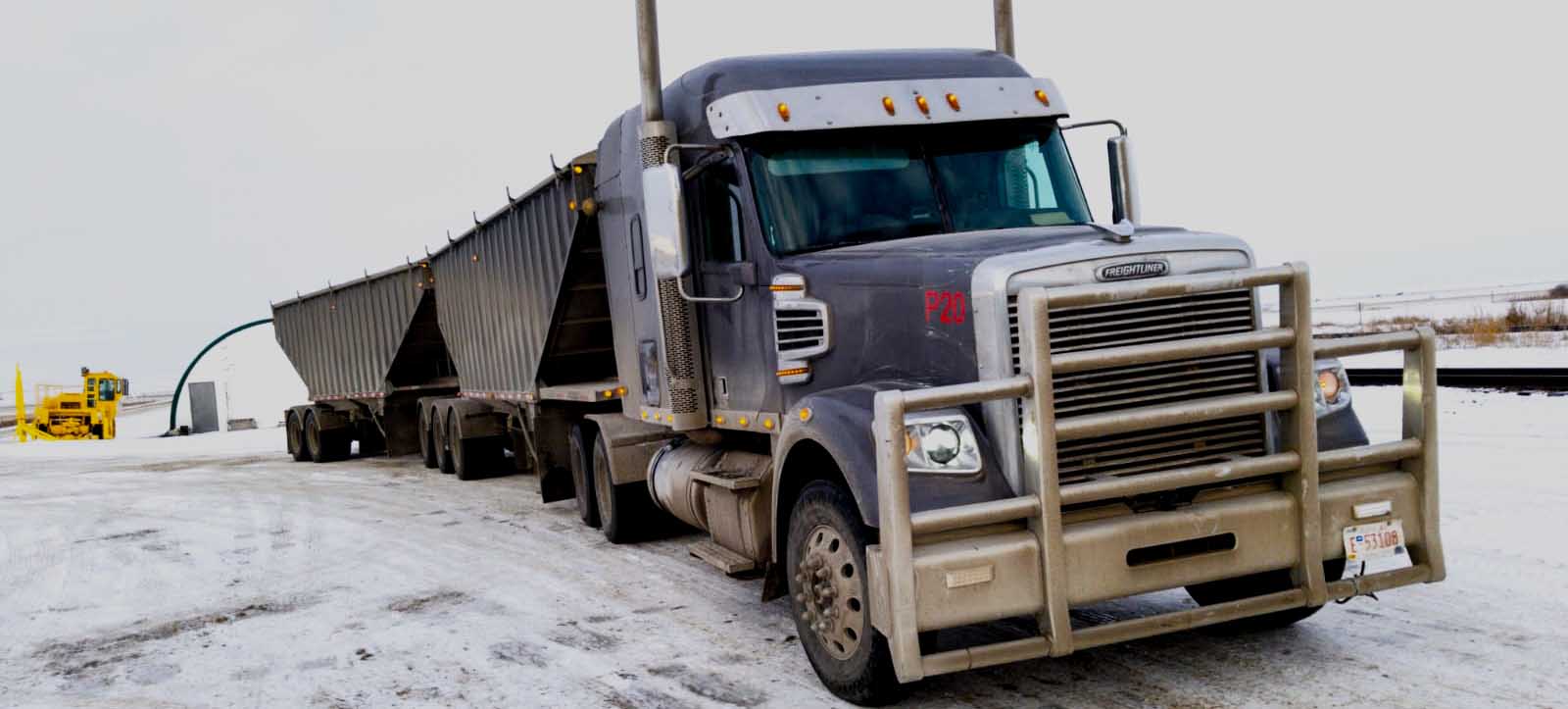 Truck and bulk trailer in the snow